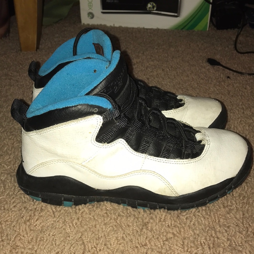 Jordan 10s (Powder Blue) - Picture 4 of 4